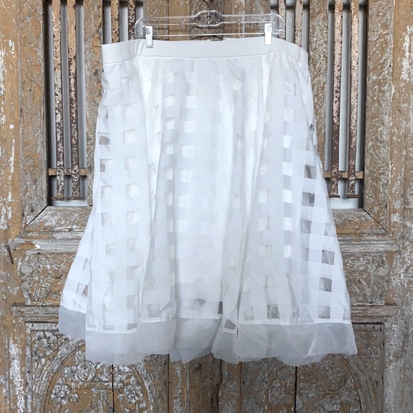 CHRISTIAN SIRIANO X LANE BRYANT WHITE SKIRT 24 - Picture 2 of 9